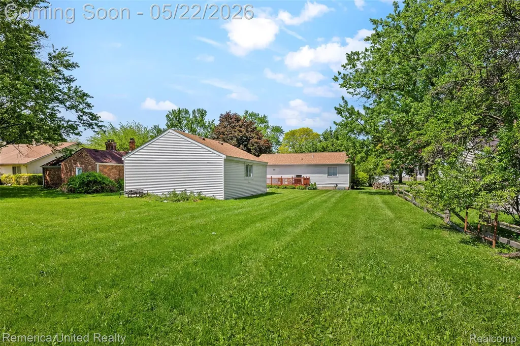 11722 Haller Street Livonia City MI 48150