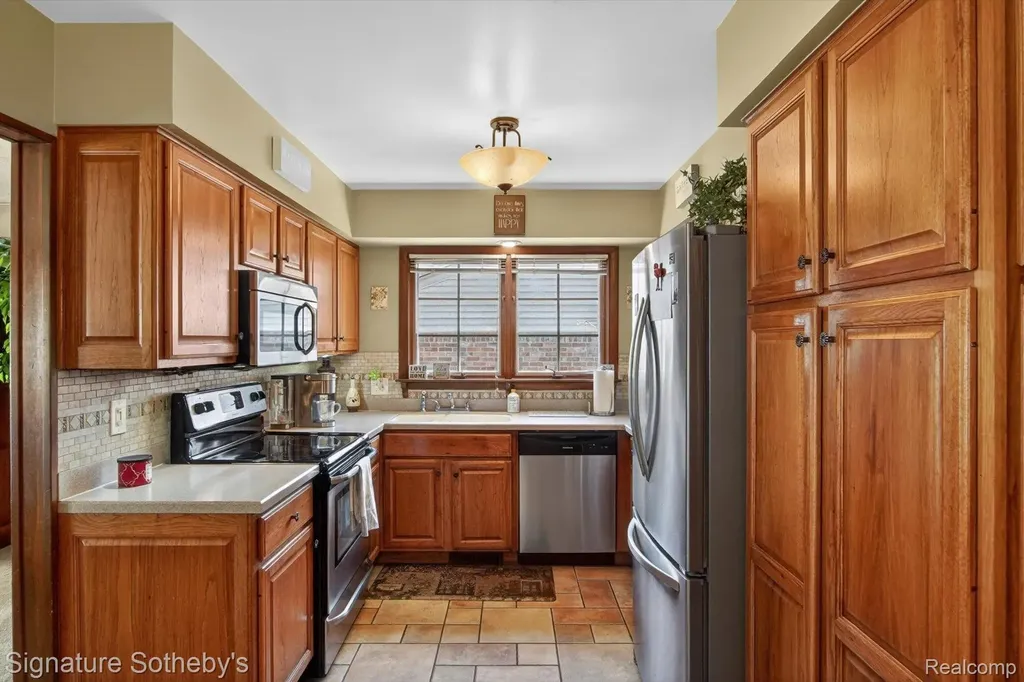 1782 Nantucket Road Plymouth City MI 48170