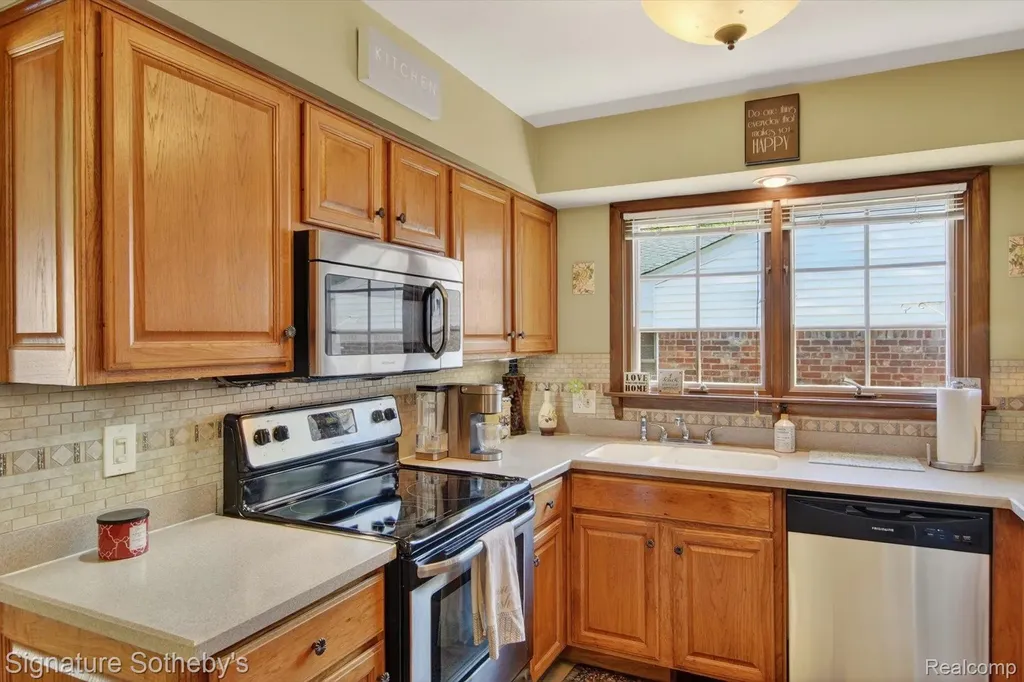 1782 Nantucket Road Plymouth City MI 48170