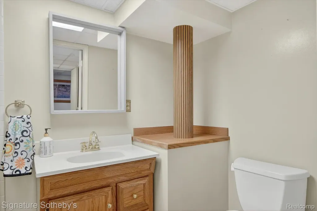 1782 Nantucket Road Plymouth City MI 48170