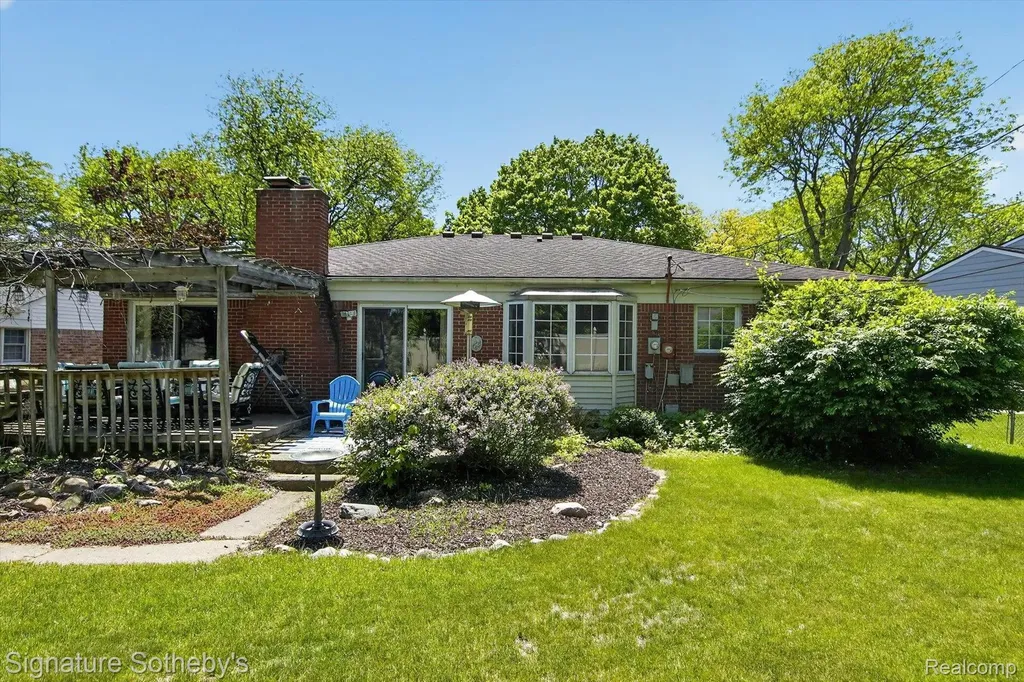 1782 Nantucket Road Plymouth City MI 48170