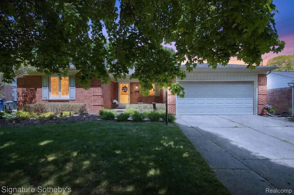 1782 Nantucket Road Plymouth City MI 48170