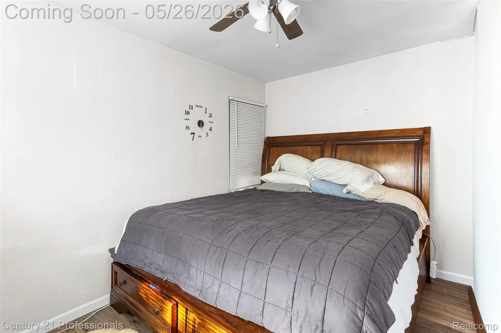 3231 Spruce Street Inkster City MI 48141