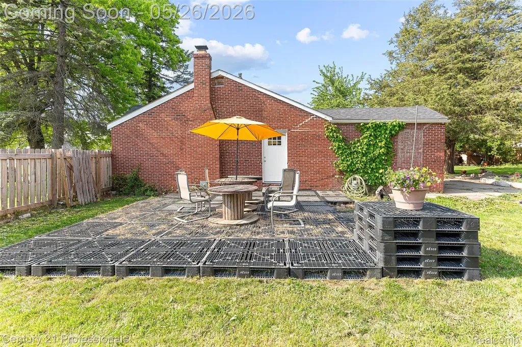 3231 Spruce Street Inkster City MI 48141