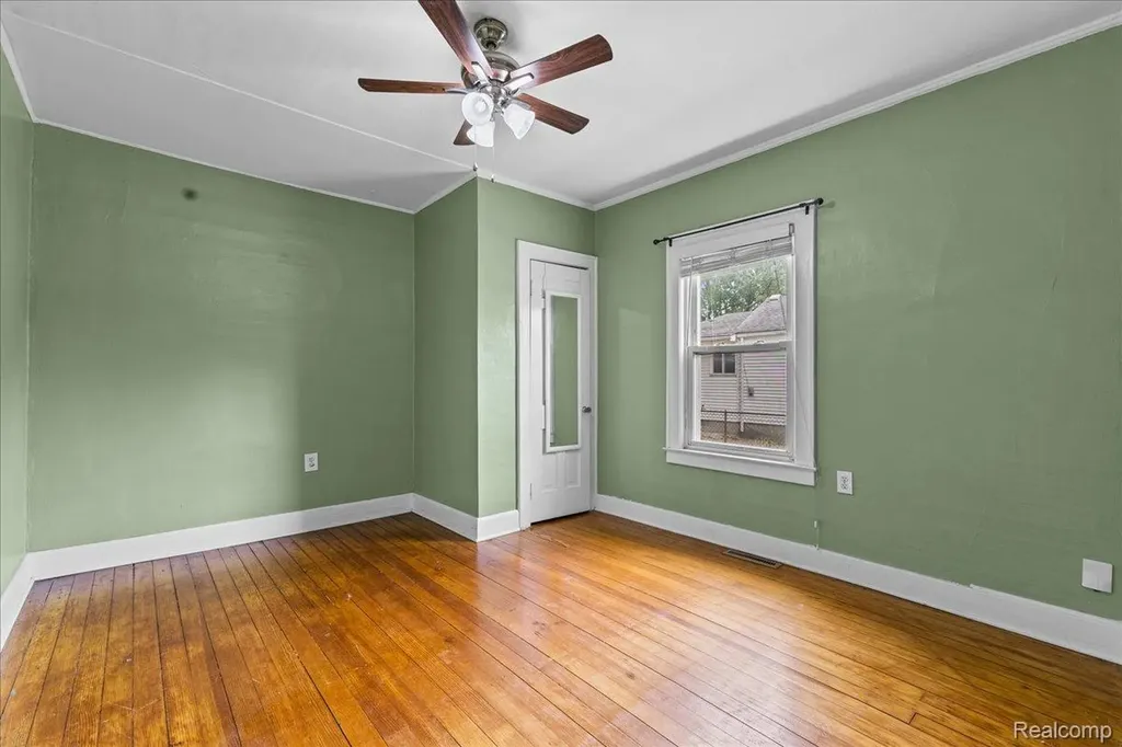 2151 Orchard Street Ferndale City MI 48220