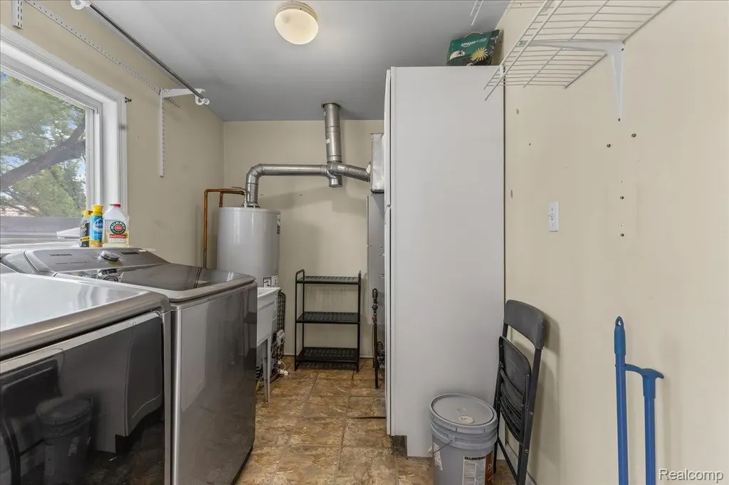 2151 Orchard Street Ferndale City MI 48220