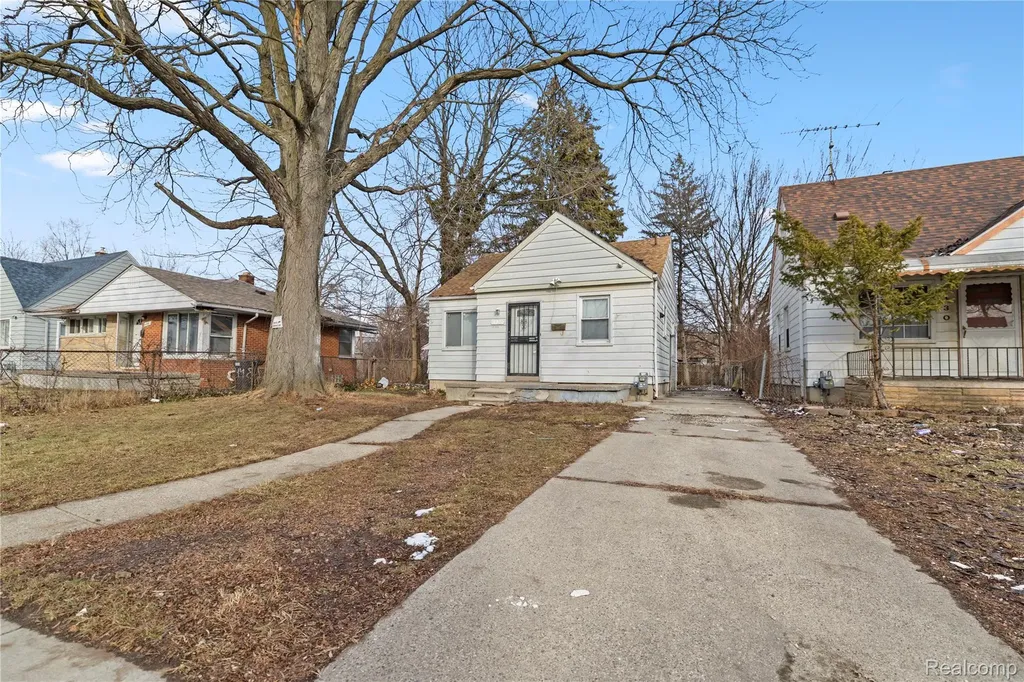 6438 Archdale Street Detroit City MI 48228