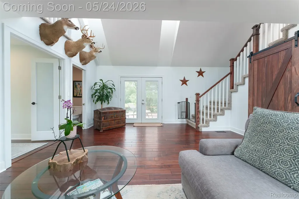 13800 12 Mile Road Green Oak Township MI 48178
