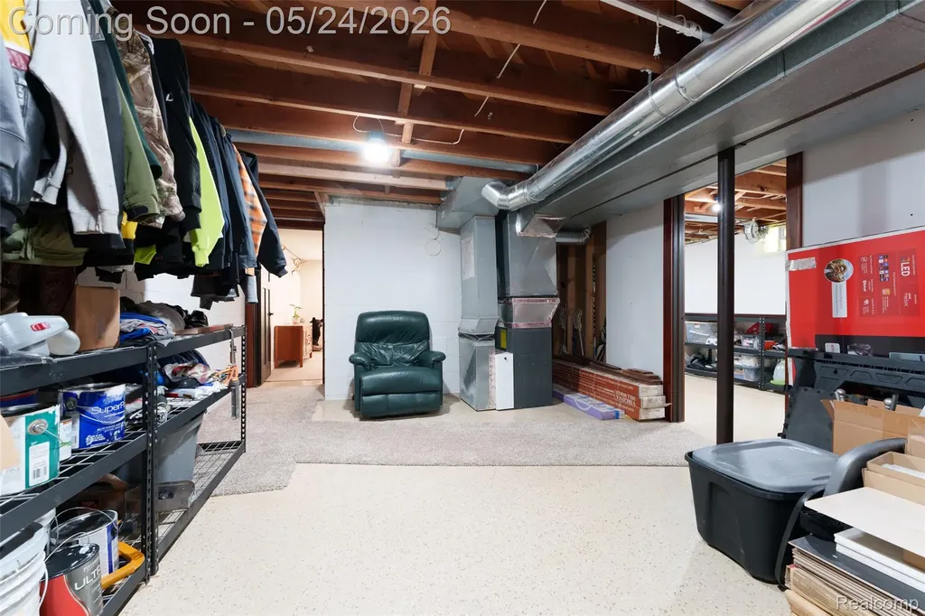 13800 12 Mile Road Green Oak Township MI 48178