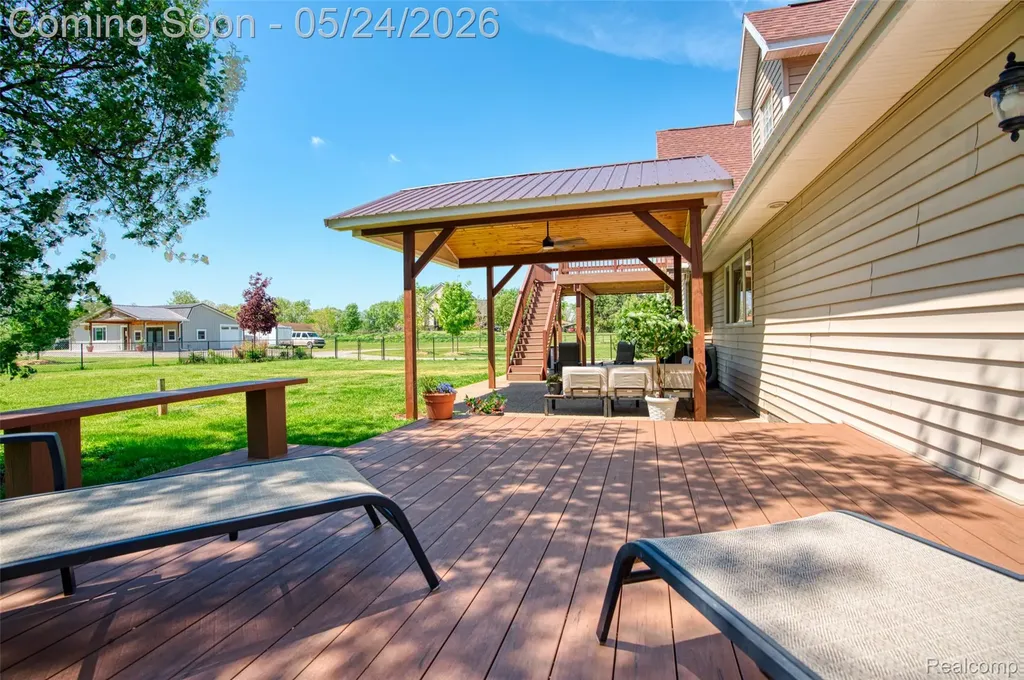 13800 12 Mile Road Green Oak Township MI 48178