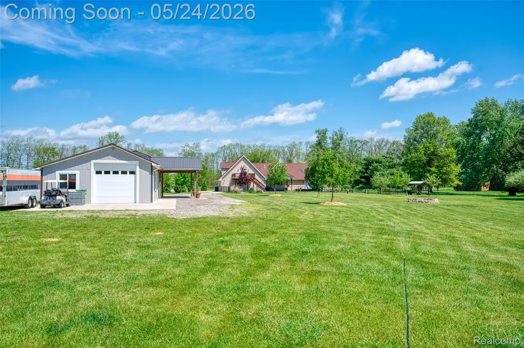 13800 12 Mile Road Green Oak Township MI 48178