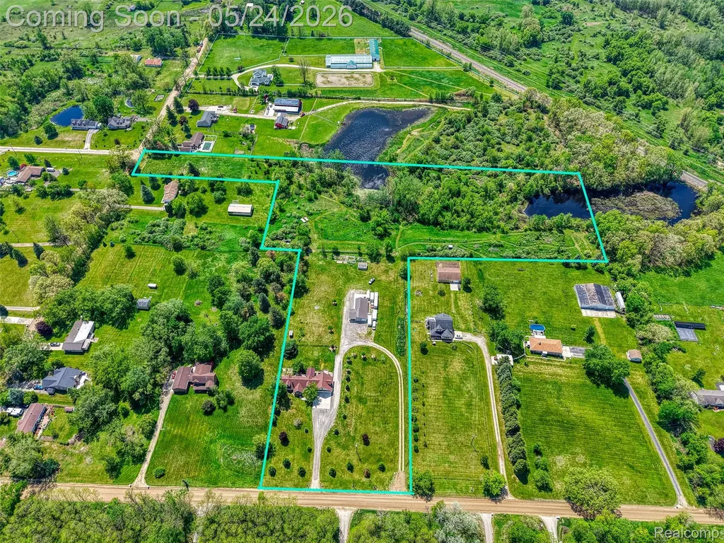 13800 12 Mile Road Green Oak Township MI 48178