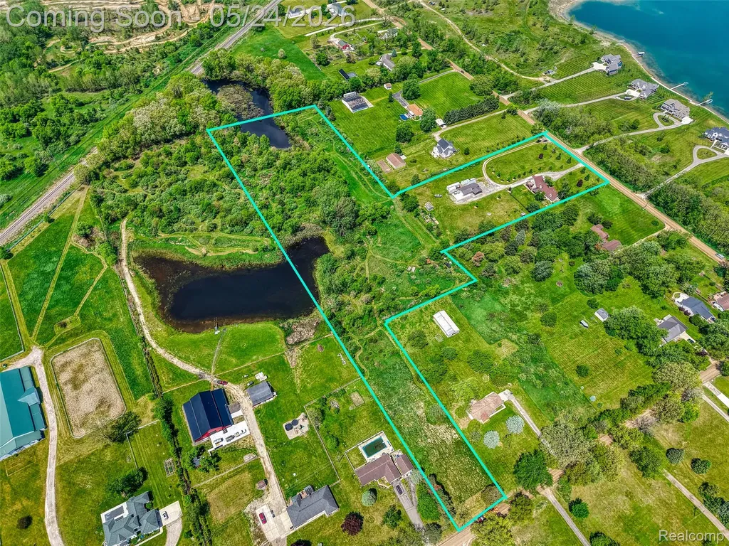 13800 12 Mile Road Green Oak Township MI 48178