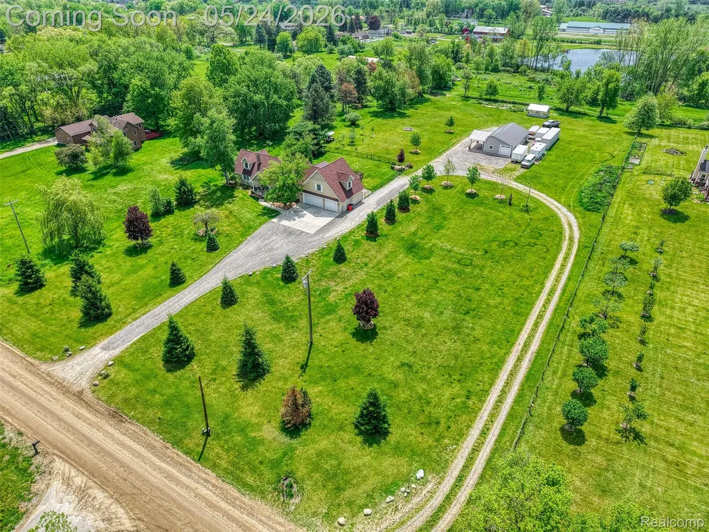 13800 12 Mile Road Green Oak Township MI 48178