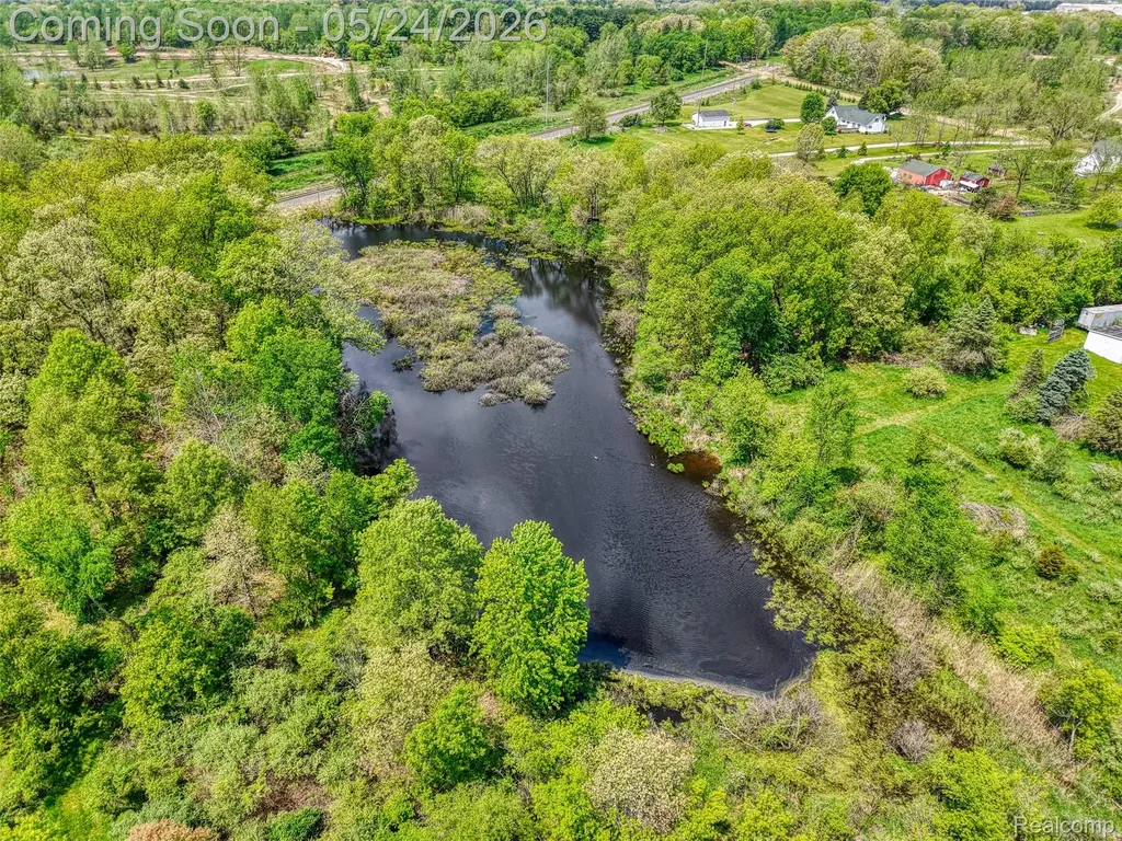 13800 12 Mile Road Green Oak Township MI 48178