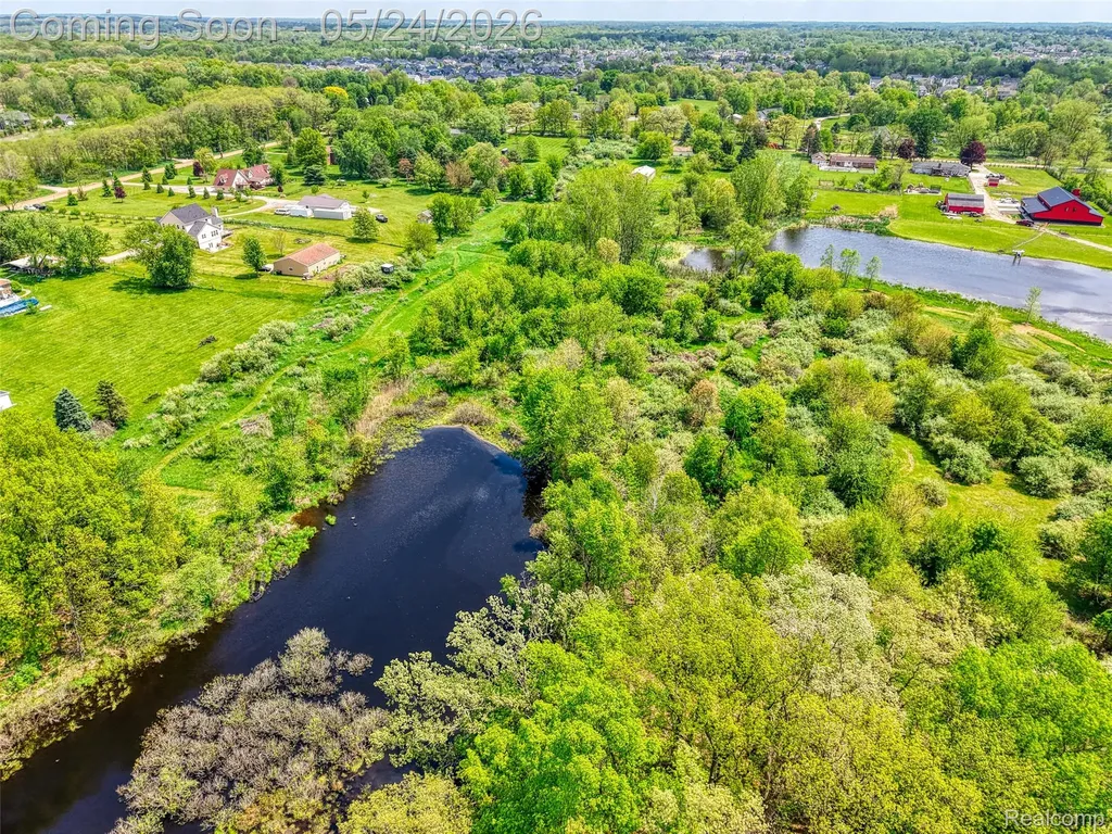 13800 12 Mile Road Green Oak Township MI 48178