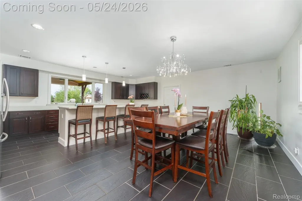 13800 12 Mile Road Green Oak Township MI 48178