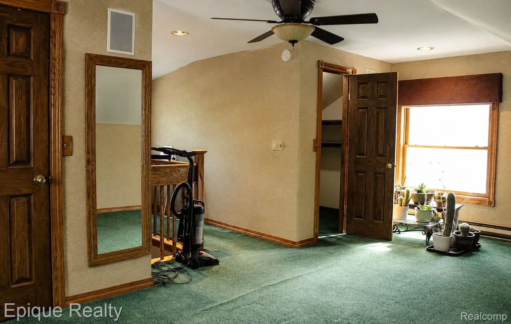 12 Mccoll Street Yale City MI 48097