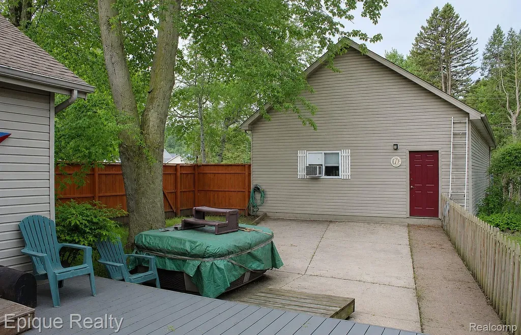 12 Mccoll Street Yale City MI 48097