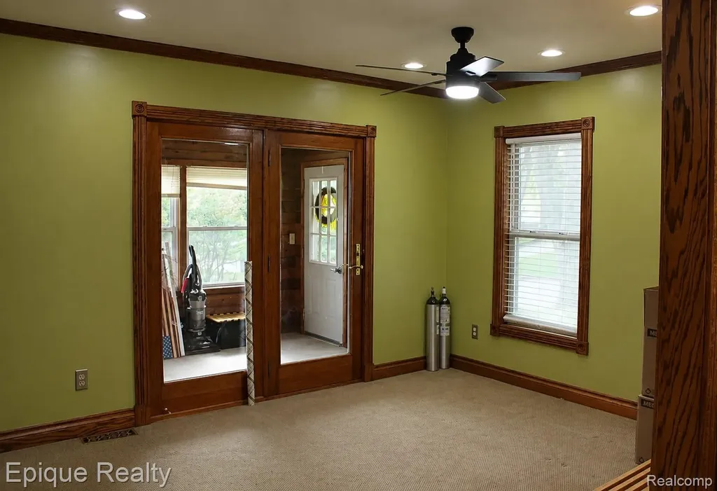 12 Mccoll Street Yale City MI 48097