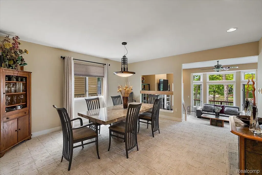 1739 Ridge Road White Lake Charter Township MI 48383