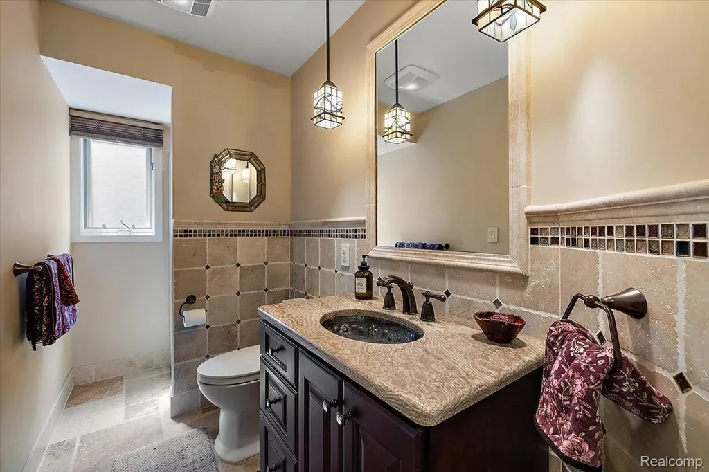1739 Ridge Road White Lake Charter Township MI 48383