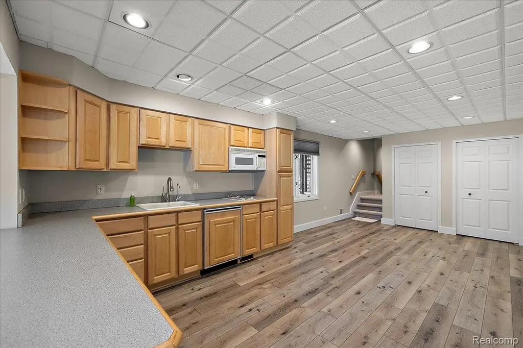 1739 Ridge Road White Lake Charter Township MI 48383