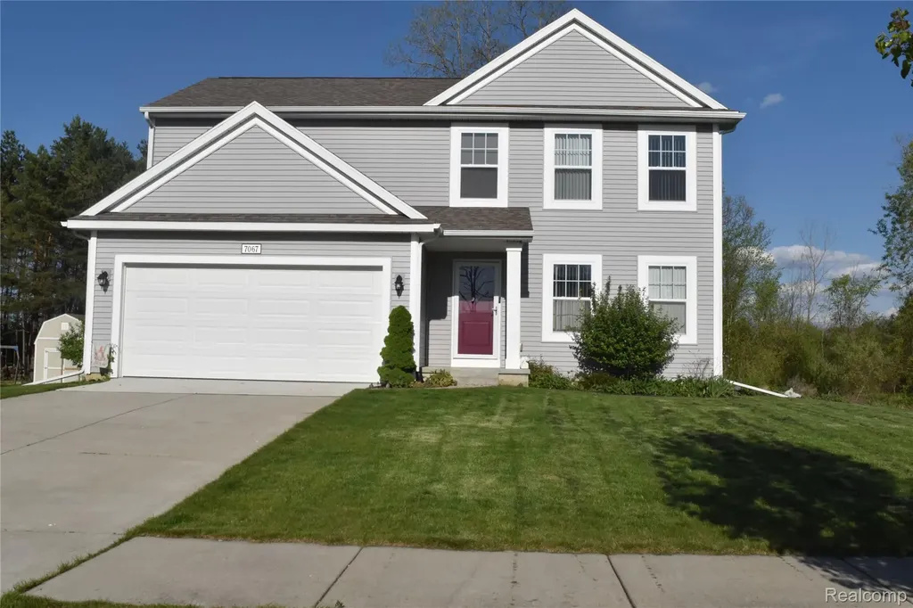 7067 Glenmeadow Court Grand Blanc Charter Township MI 48439