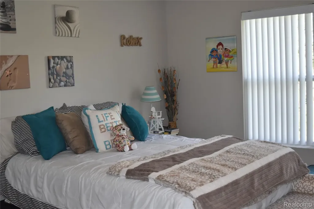 7067 Glenmeadow Court Grand Blanc Charter Township MI 48439