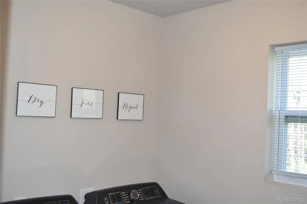7067 Glenmeadow Court Grand Blanc Charter Township MI 48439
