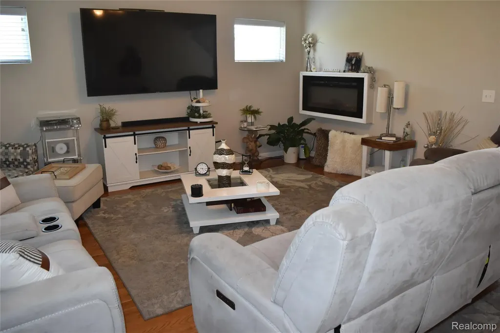 7067 Glenmeadow Court Grand Blanc Charter Township MI 48439