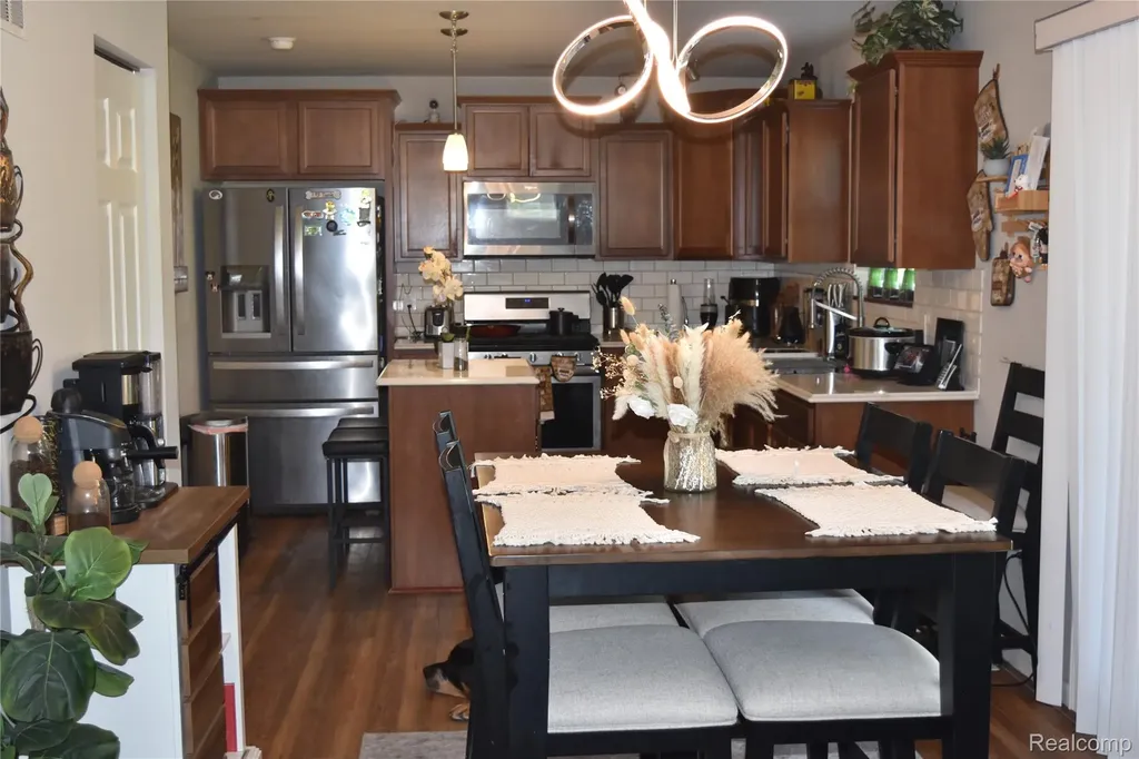 7067 Glenmeadow Court Grand Blanc Charter Township MI 48439