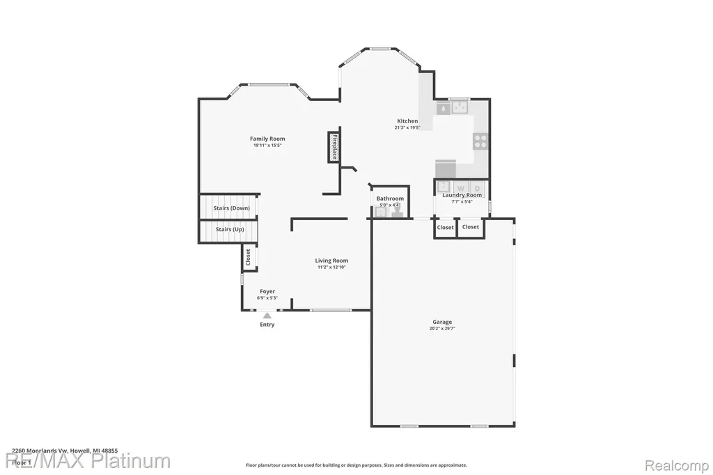 2260 Moorland's View Oceola Township MI 48855