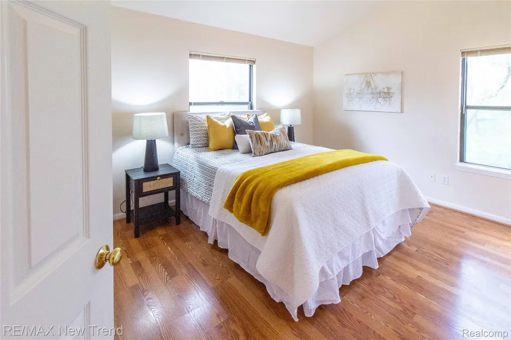 2521 Country Village Court Ann Arbor City MI 48103