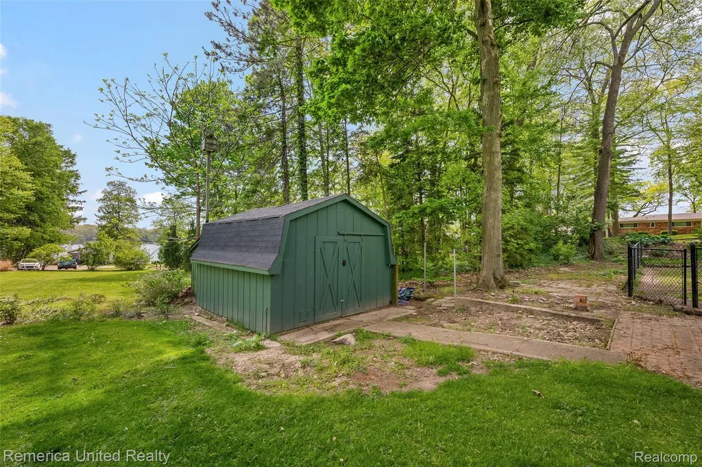 4375 Irene Drive Marion Township MI 48843