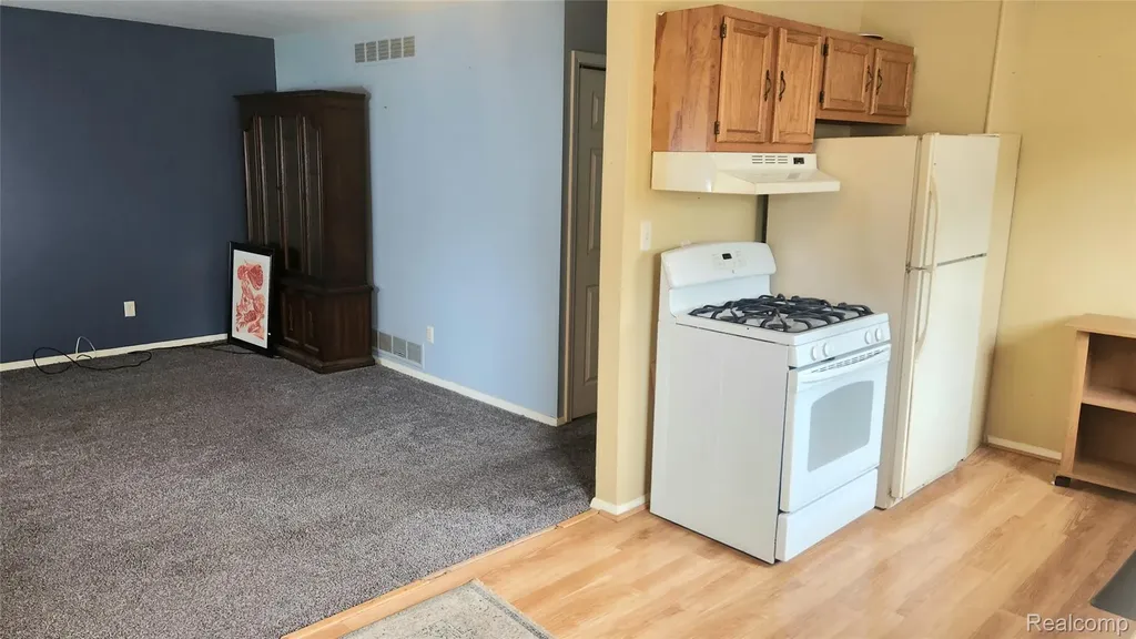 331 Detroit Street Trenton City MI 48183