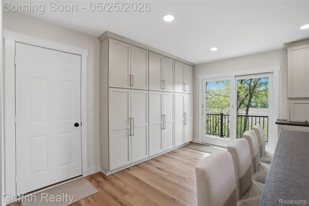 10232 Spencer Road Brighton Township MI 48114