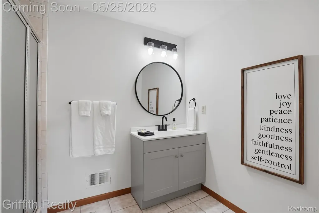 10232 Spencer Road Brighton Township MI 48114