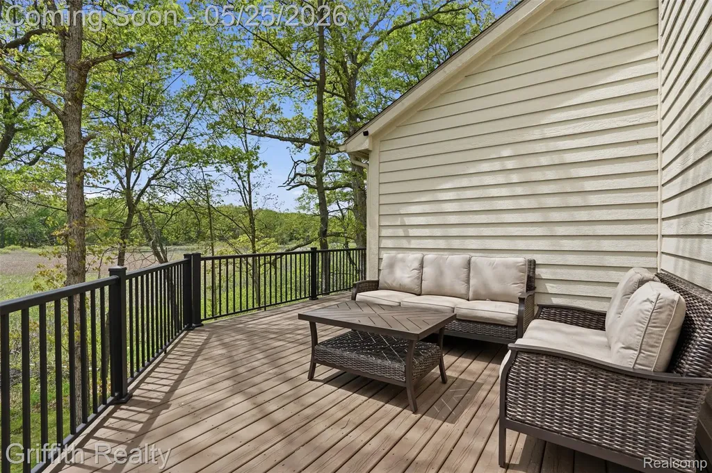 10232 Spencer Road Brighton Township MI 48114