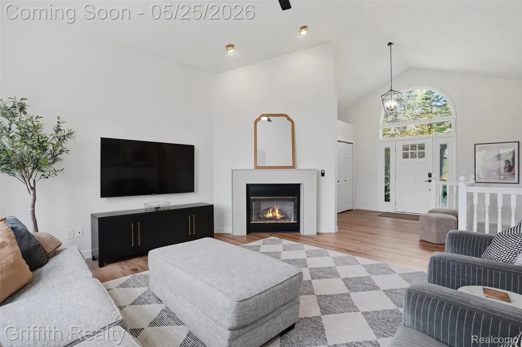 10232 Spencer Road Brighton Township MI 48114