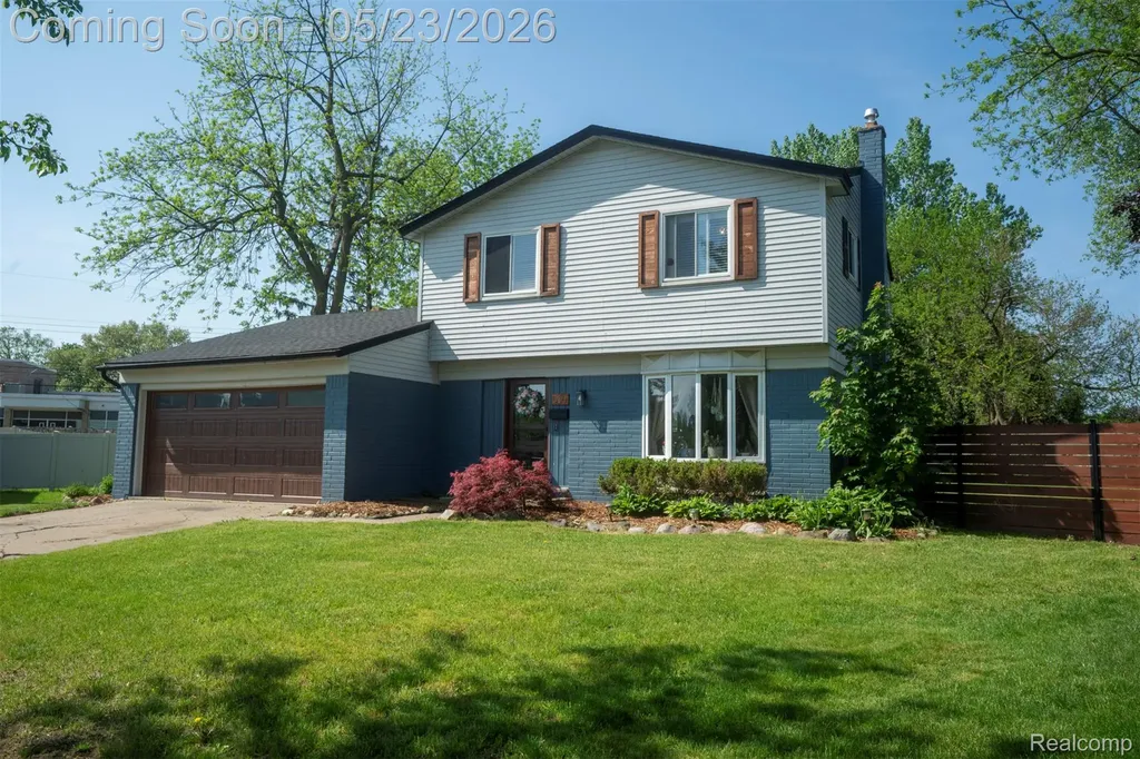 530 Sheffield Drive Madison Heights City MI 48071