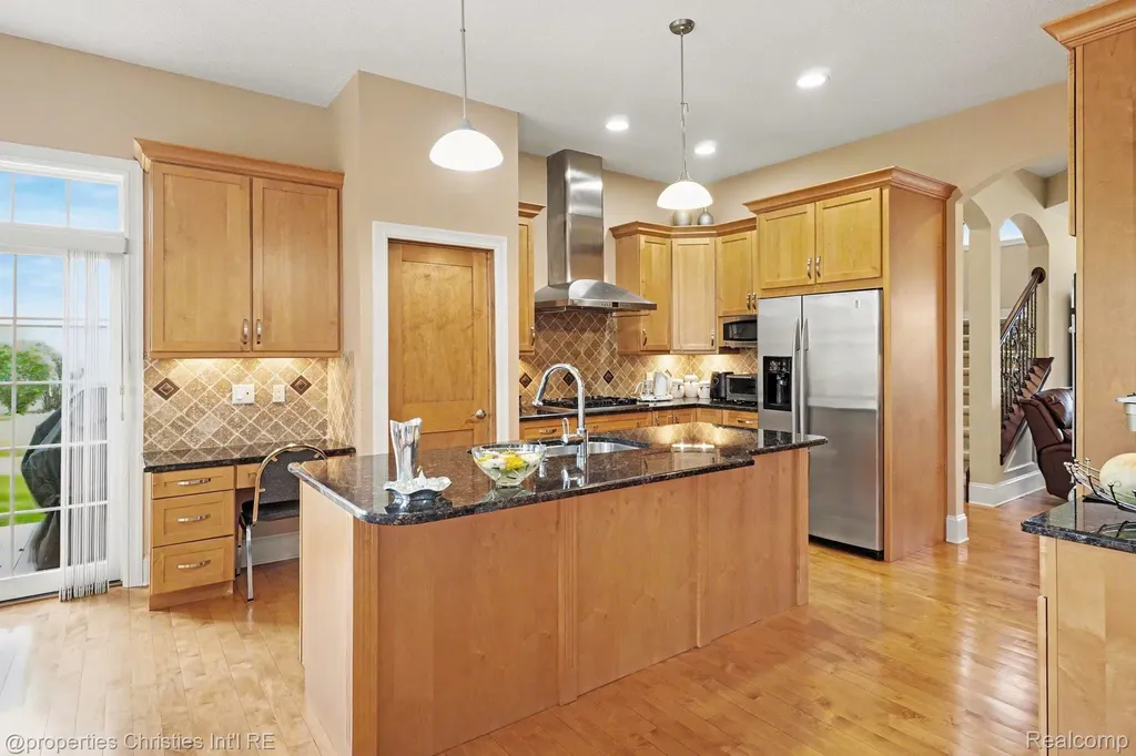16987 Kings Fairway Lane Grand Blanc City MI 48439