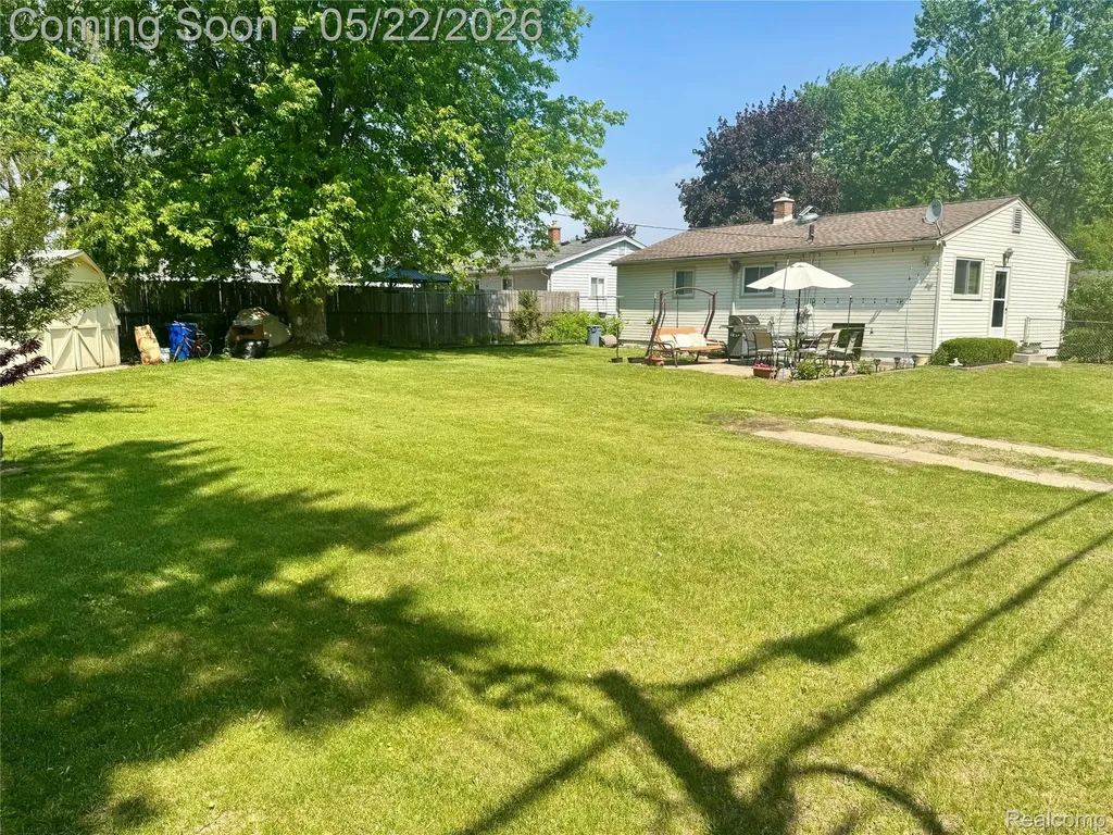 11964 Waiteley Drive Sterling Heights City MI 48313