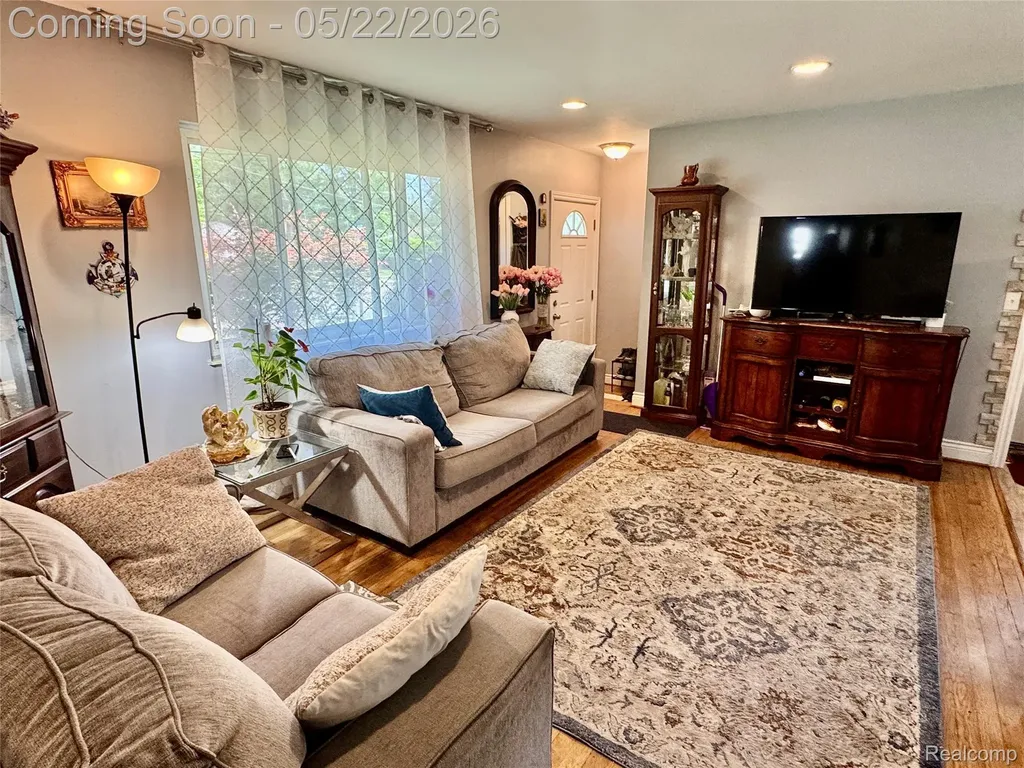 11964 Waiteley Drive Sterling Heights City MI 48313
