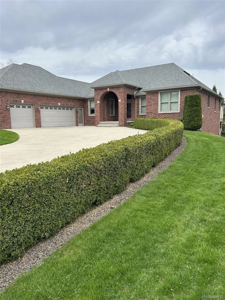 58548 Cory Lake Drive Washington Township MI 48094