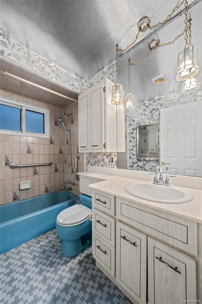26916 Rouge River Drive Dearborn Heights City MI 48127