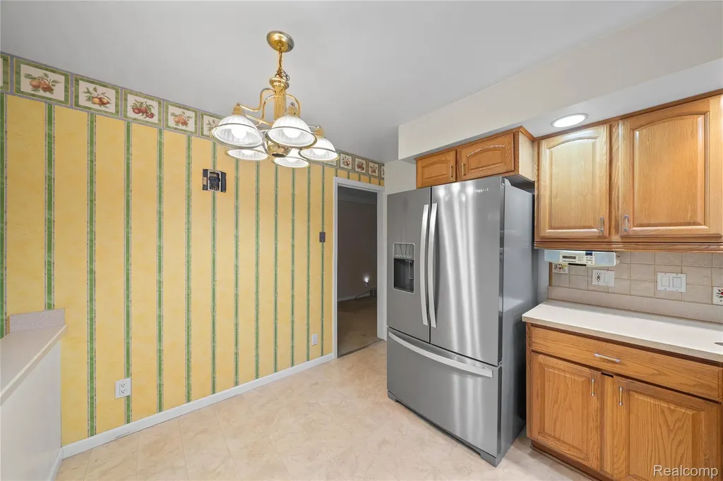 26916 Rouge River Drive Dearborn Heights City MI 48127
