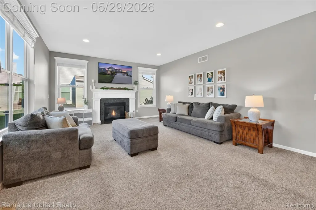 10948 Bouldercrest Drive Green Oak Township MI 48178