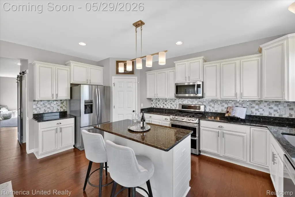 10948 Bouldercrest Drive Green Oak Township MI 48178