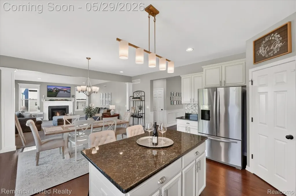 10948 Bouldercrest Drive Green Oak Township MI 48178